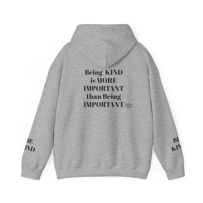 BE KIND HOODED SWEATSHIRT