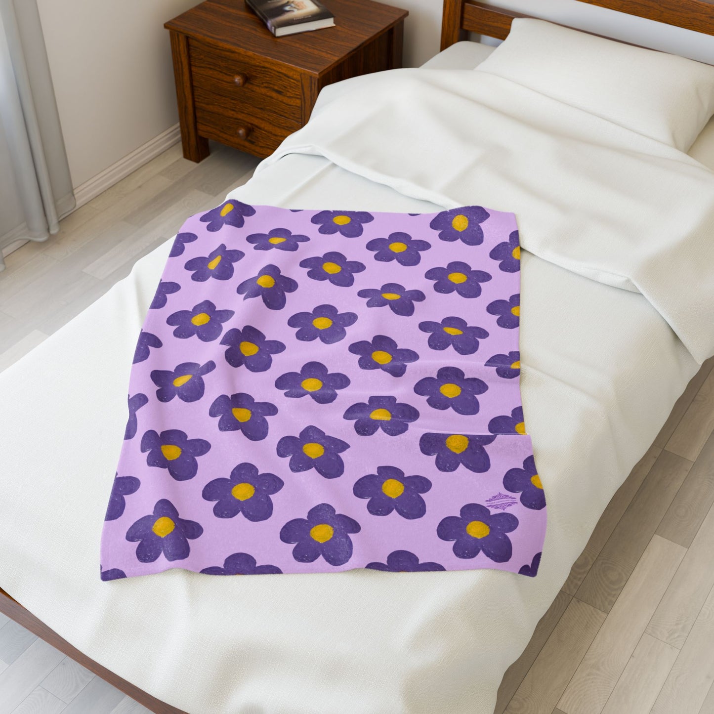 LAVENDER VELVETEEN PLUSH BLANKET