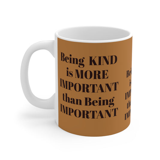 LIGHT BROWN BE KIND MUG
